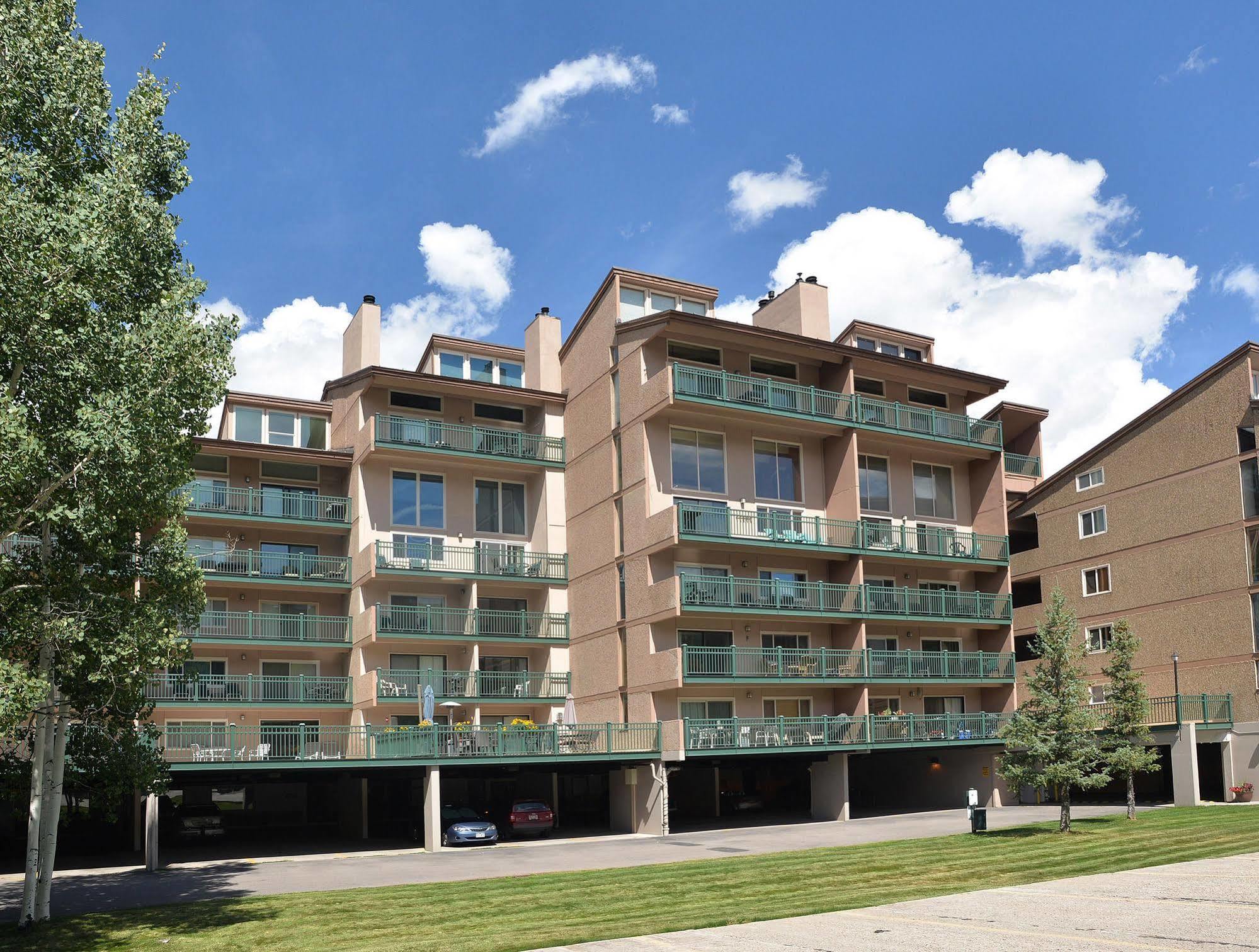 Vantage Point Lionshead By Berkshire Hathaway Vail Exterior photo