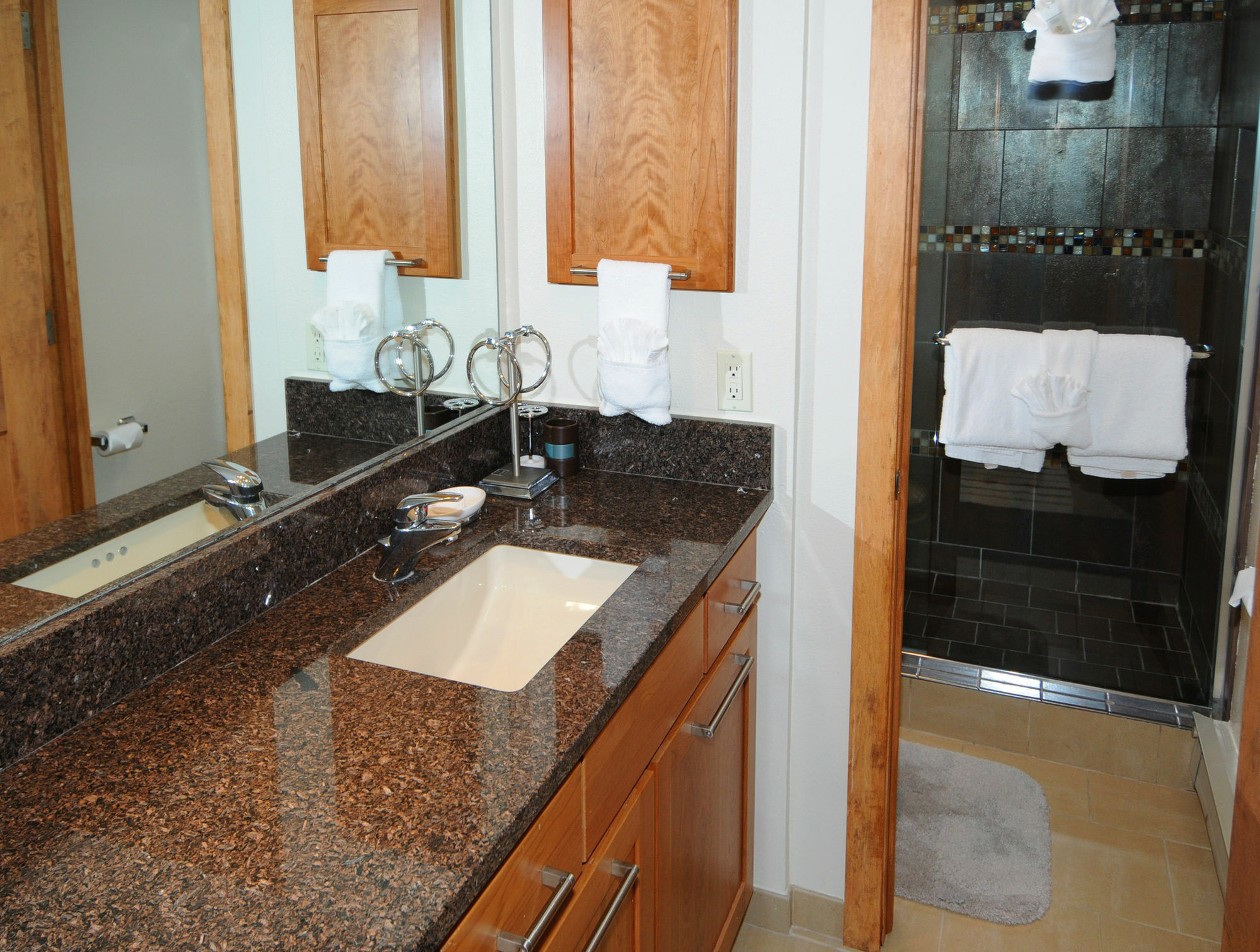 Vantage Point Lionshead By Berkshire Hathaway Vail Exterior photo
